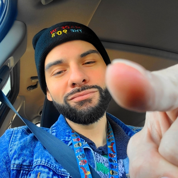 Meet your Posher, Alfonso - Picture 1 of 1